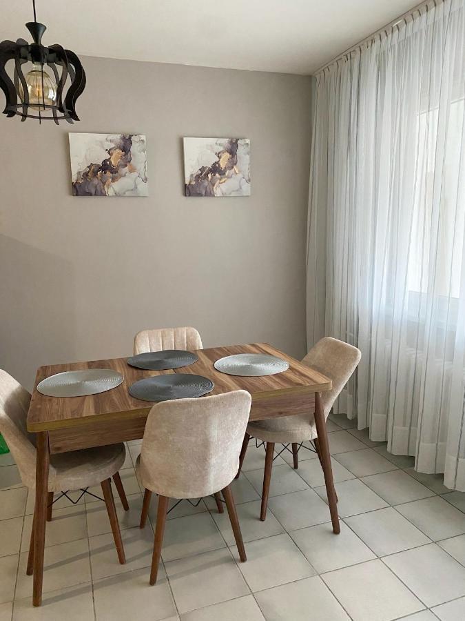 Spacious Apartment Next To South Park Просторен Апартамент До Южен Парк Top Location 소피아 외부 사진